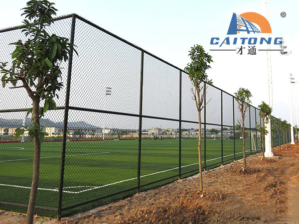足球場圍網(wǎng)