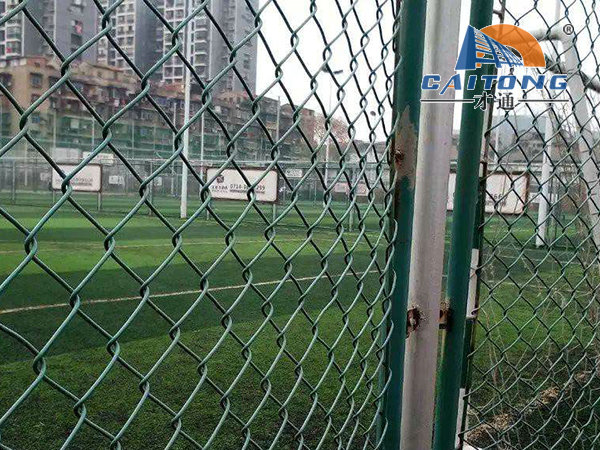 足球場圍網(wǎng)圖片3