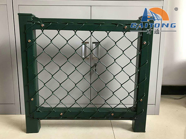 扁鐵組裝式圍網(wǎng)圖片1